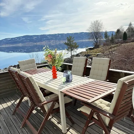 Сasa de vacaciones With Private And Fjord View Perfect For Coolcation And Calmcation *